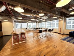 UE Square (D9), Office #456727391